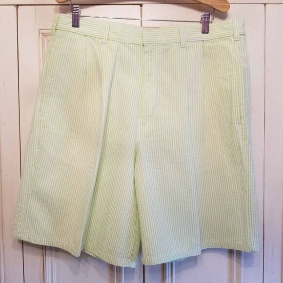 T. Harris London Lime Green Seersucker Shorts 38 - Picture 1 of 8